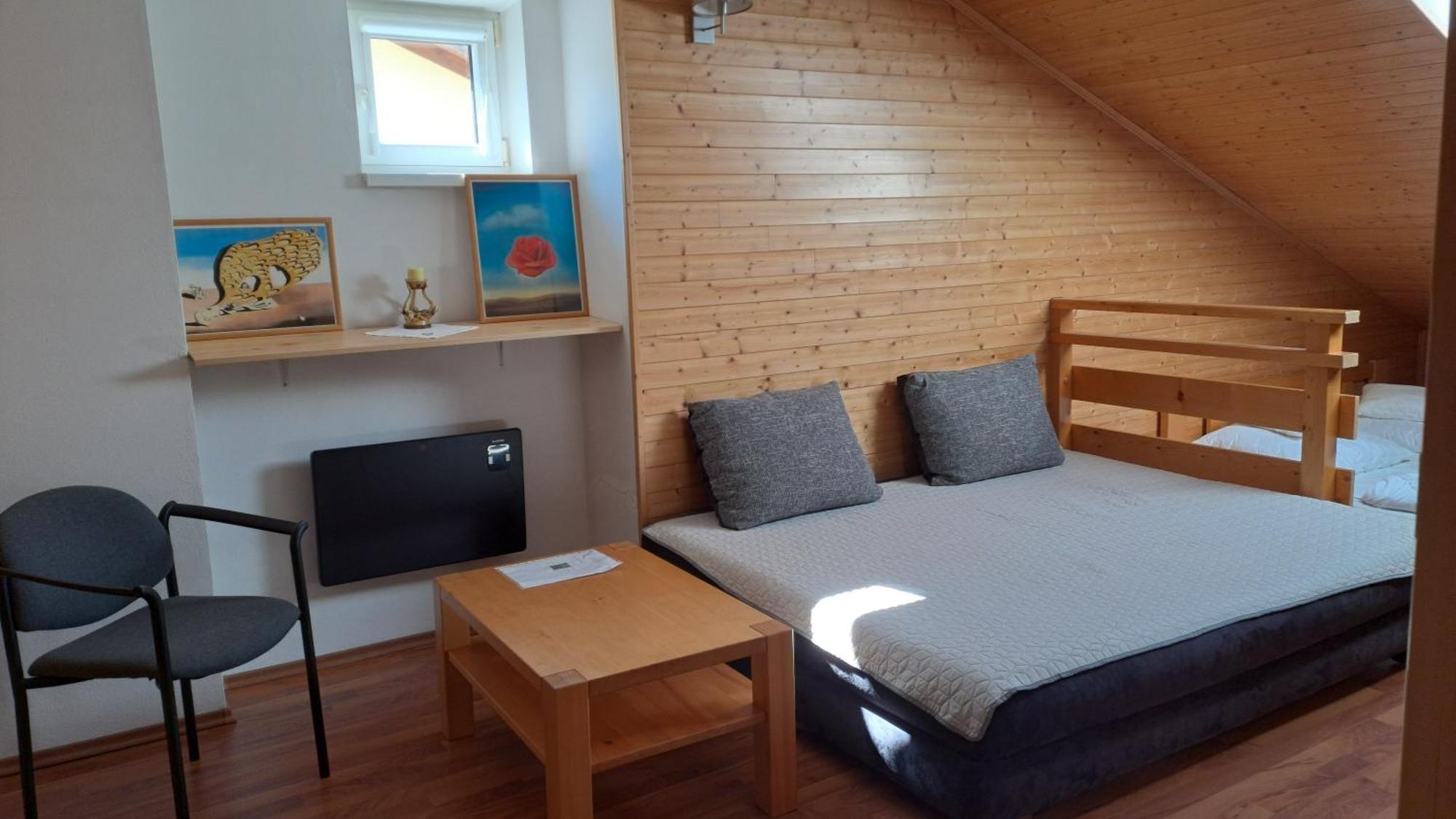Mezonetovy Apartman V Oscadnici Oscadnica Luaran gambar